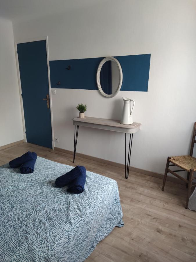 Apartamento Les Plantades Aveyronnaises Saint-Georges-de-Luzençon Exterior foto